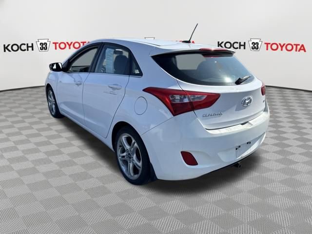 Used 2017 Hyundai Elantra GT image 6