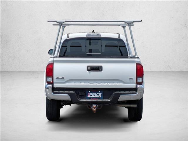 Used 2023 Toyota Tacoma SR5 AWD/4WD image 7