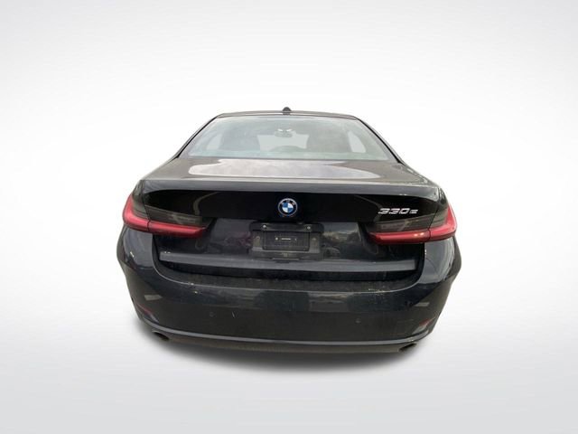 Used 2024 BMW 330e image 8