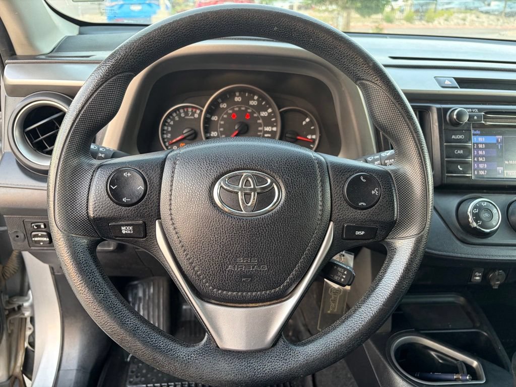 Used 2016 Toyota RAV4 LE AWD/4WD image 25