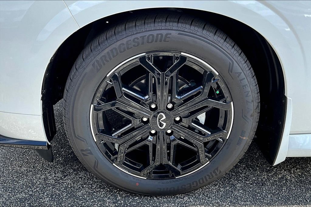 New 2026 INFINITI QX80 4WD w/ Sport Exterior Package image 17