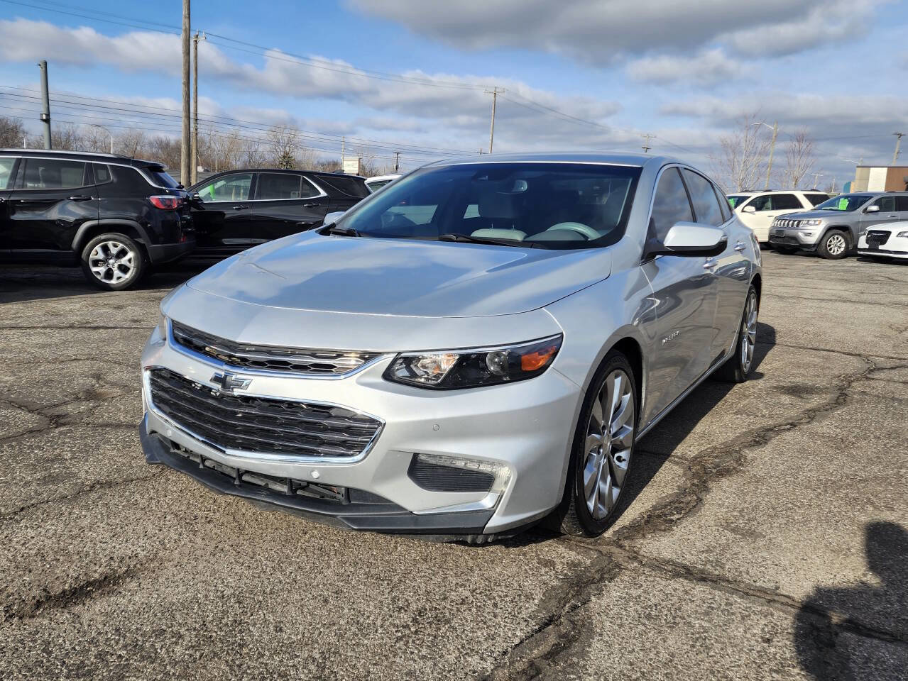 Used 2016 Chevrolet Malibu Premier w/ Driver Confidence Package image 7