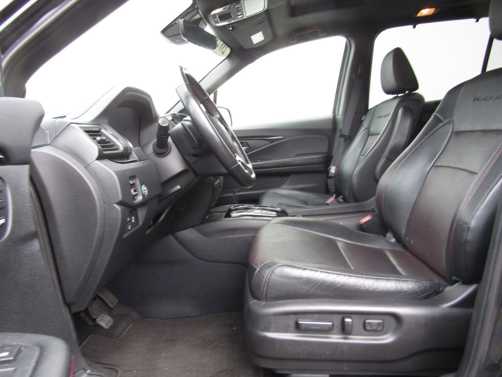 Used 2020 Honda Pilot Black Edition image 10