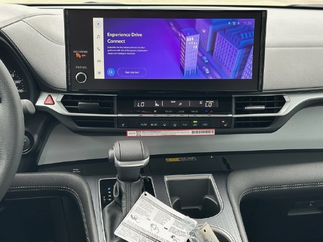 New 2026 Toyota Sienna XLE FWD image 16