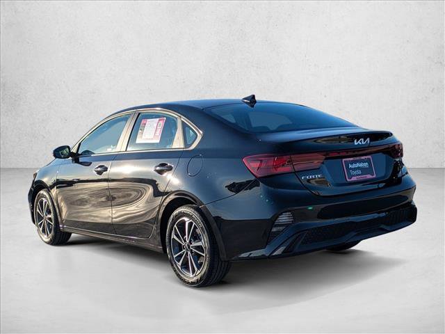 Used 2023 Kia Forte LXS image 8