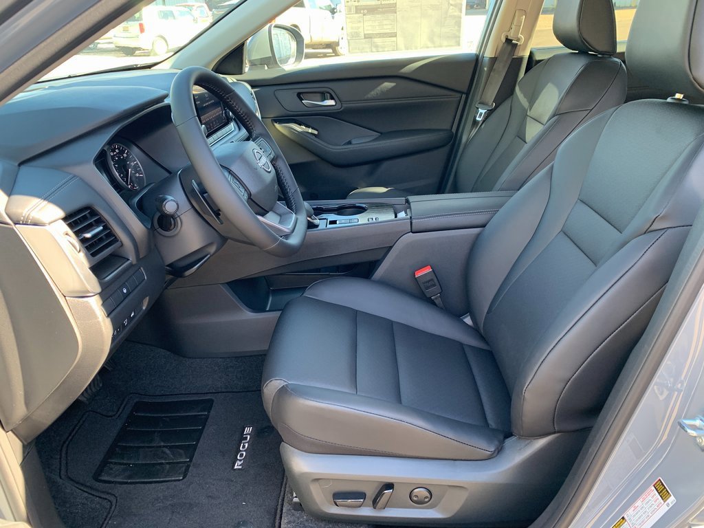 New 2026 Nissan Rogue SV image 17