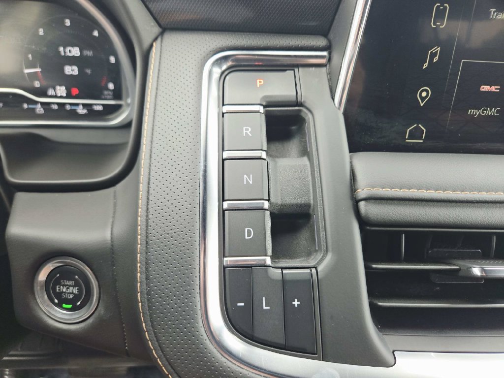 Used 2024 GMC Yukon AT4 w/ Max Trailering Package AWD/4WD image 33