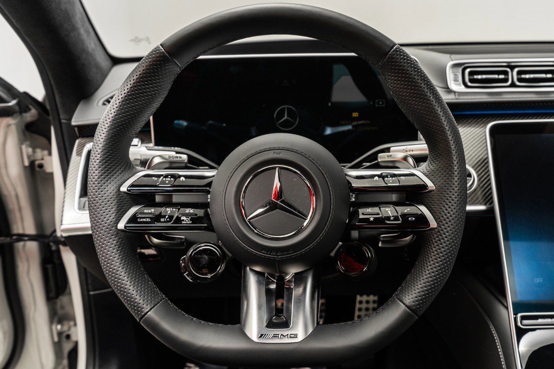 Used 2025 Mercedes-Benz S 63 AMG S image 15