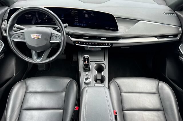 Certified 2025 Cadillac XT4 Premium Luxury FWD image 13