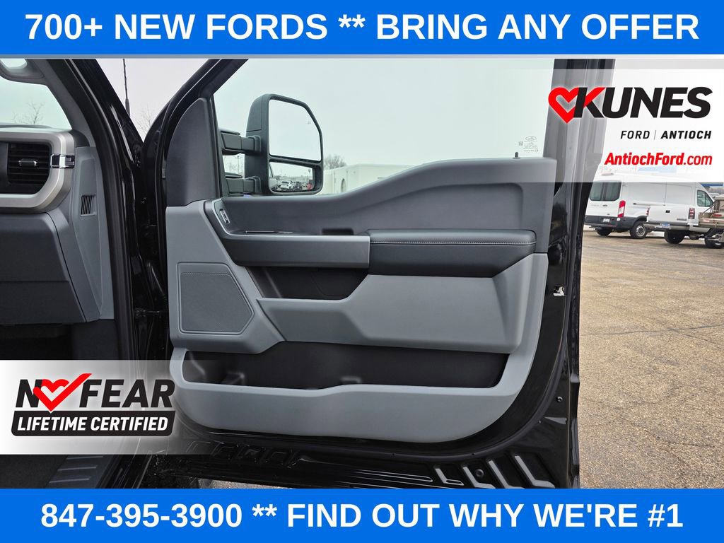 New 2026 Ford F350 XLT image 40