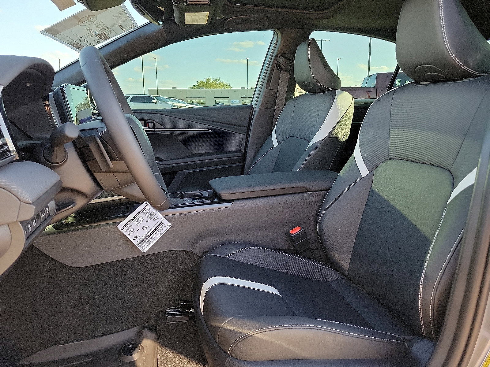 New 2026 Toyota Camry SE w/ Convenience Package image 12