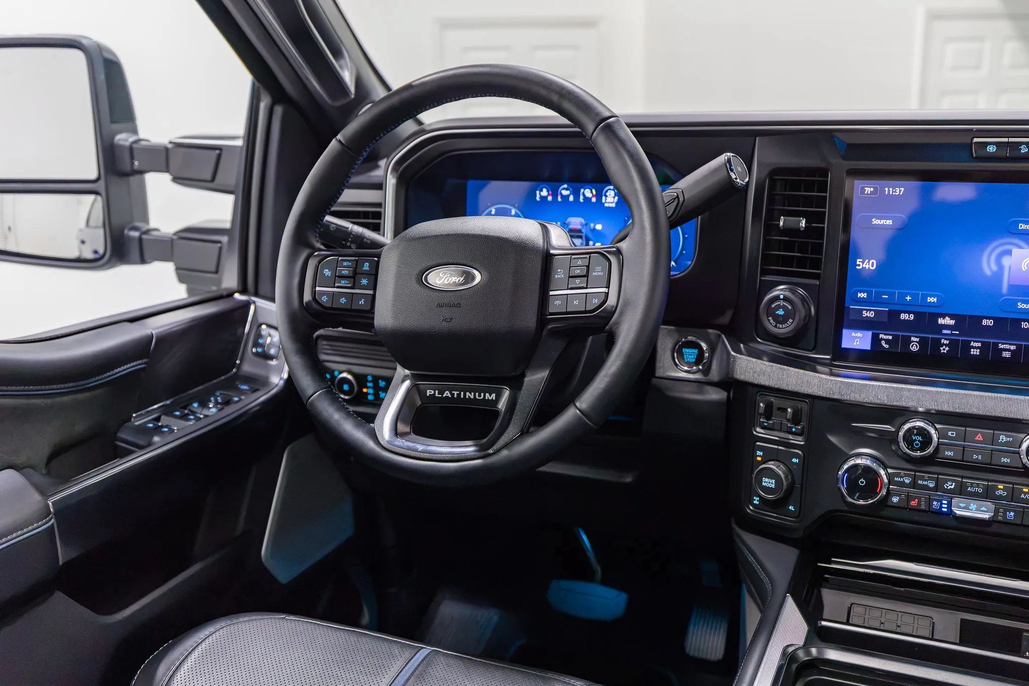 Used 2026 Ford F250 Platinum AWD/4WD image 37