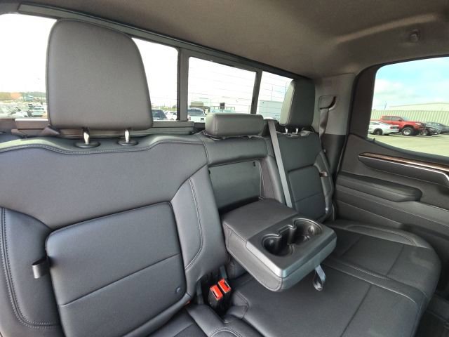 Used 2025 GMC Sierra 1500 Elevation w/ Elevation Premium Package image 18