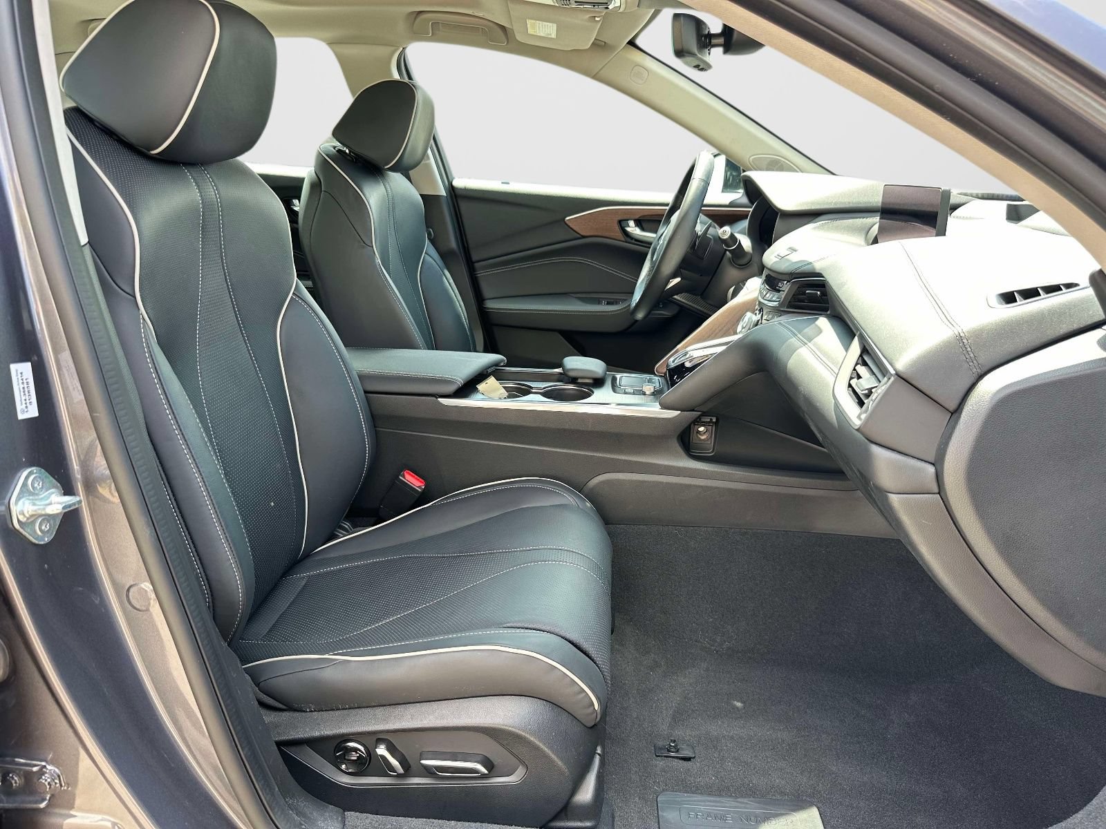 Certified 2023 Acura TLX w/ Advance Package AWD/4WD image 10
