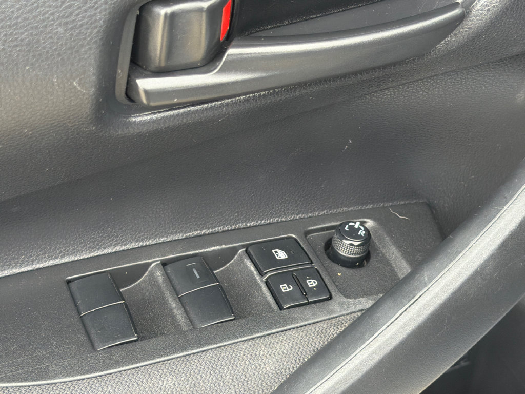 Used 2023 Toyota Corolla LE FWD image 18