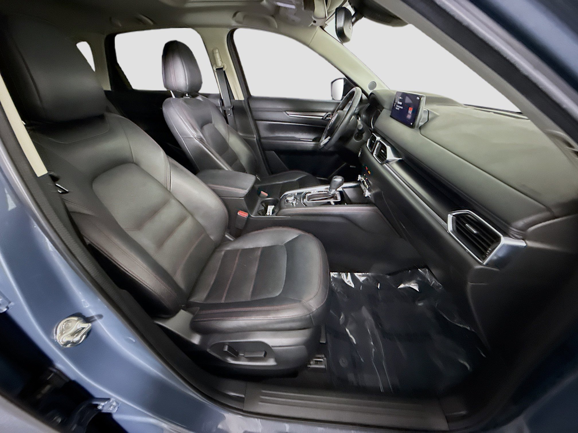 Used 2021 MAZDA CX-5 Carbon Edition image 29