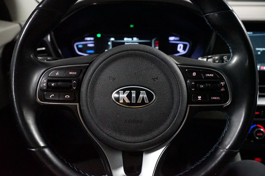 Used 2020 Kia Niro FWD image 12