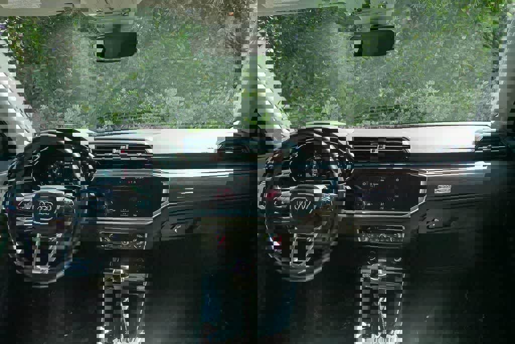 Used 2022 Audi Q3 2.0T Premium image 13