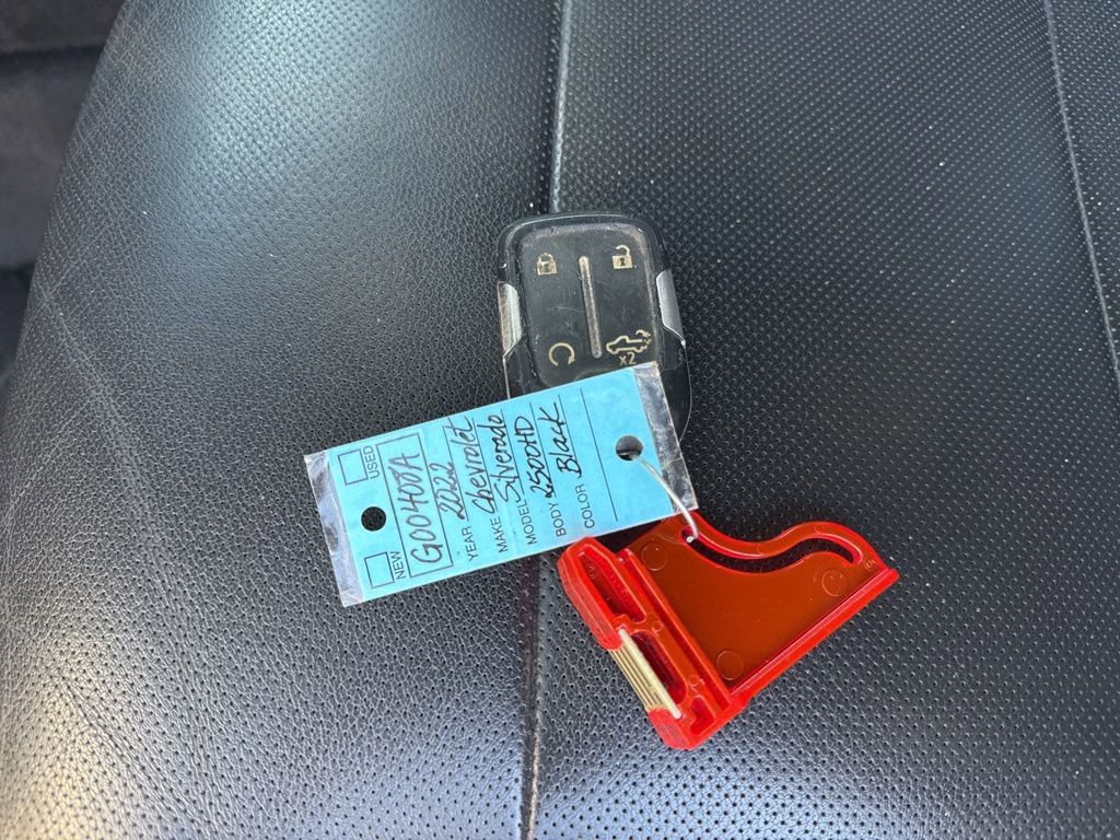 Used 2022 Chevrolet Silverado 2500 LTZ image 36