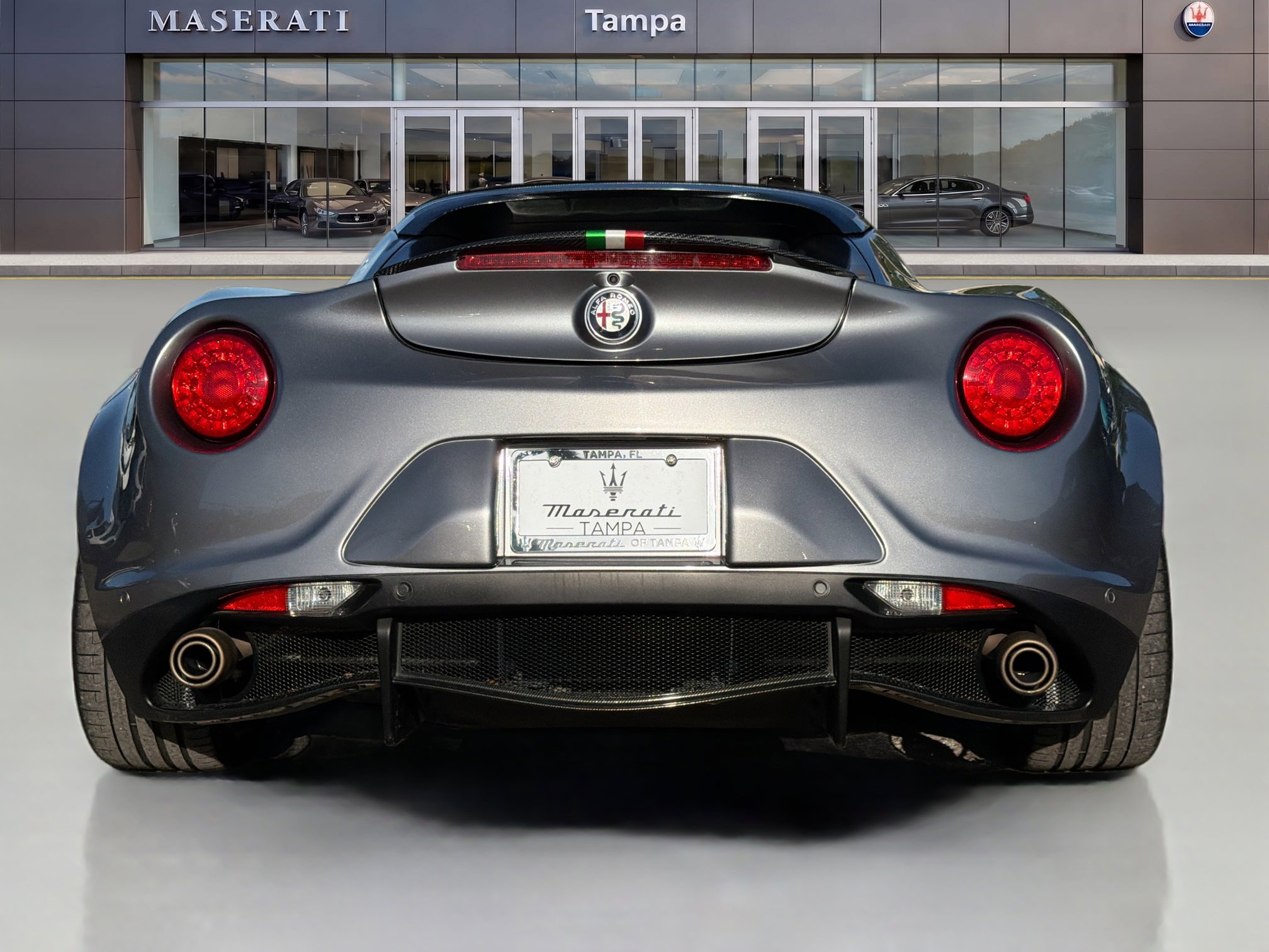 Used 2020 Alfa Romeo 4C Spider RWD image 4