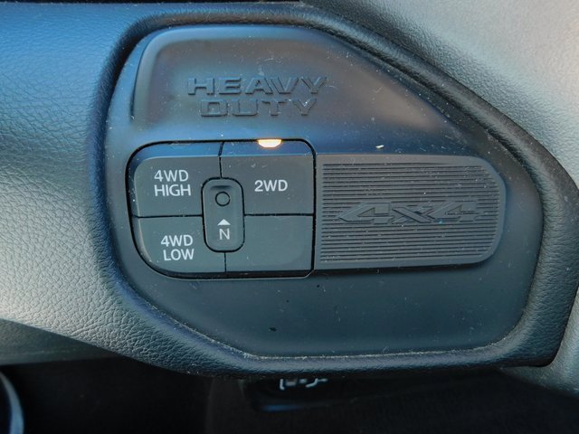 Used 2024 RAM 3500 Big Horn image 30