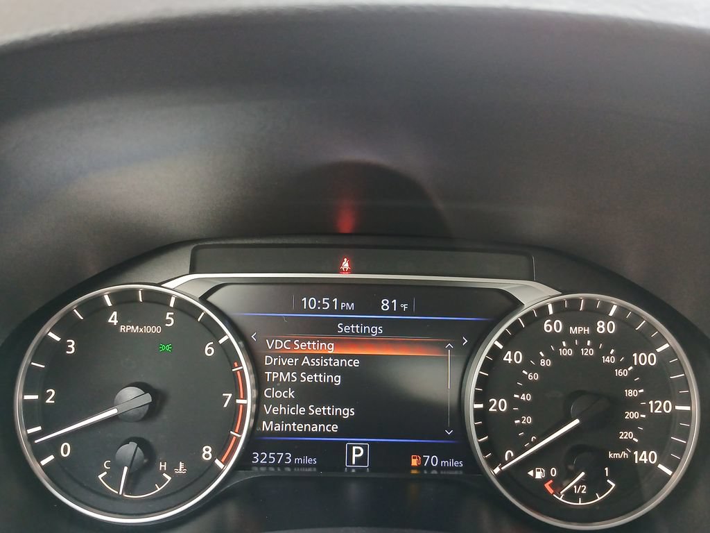 Used 2023 Nissan Altima 2.5 SV FWD image 11