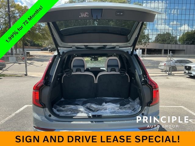 New 2026 Volvo XC90 B6 Plus w/ Protection Package Premier image 31