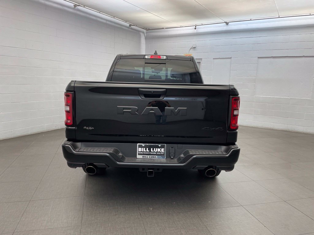 New 2026 RAM 1500 Express AWD/4WD image 4