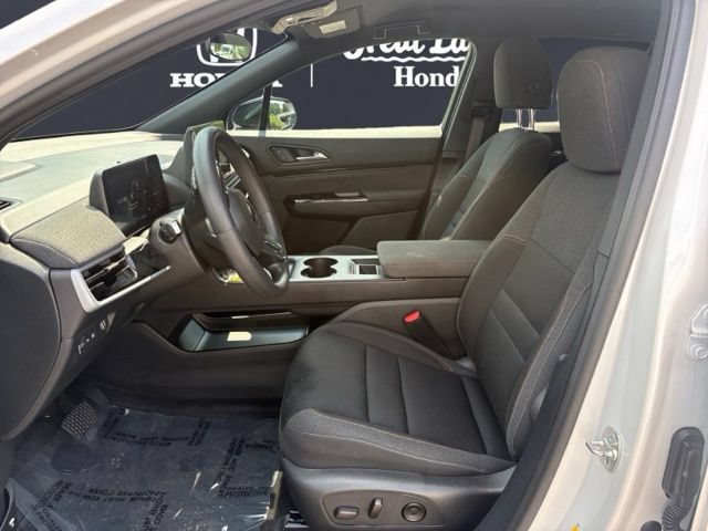 Used 2024 Honda Prologue EX image 9