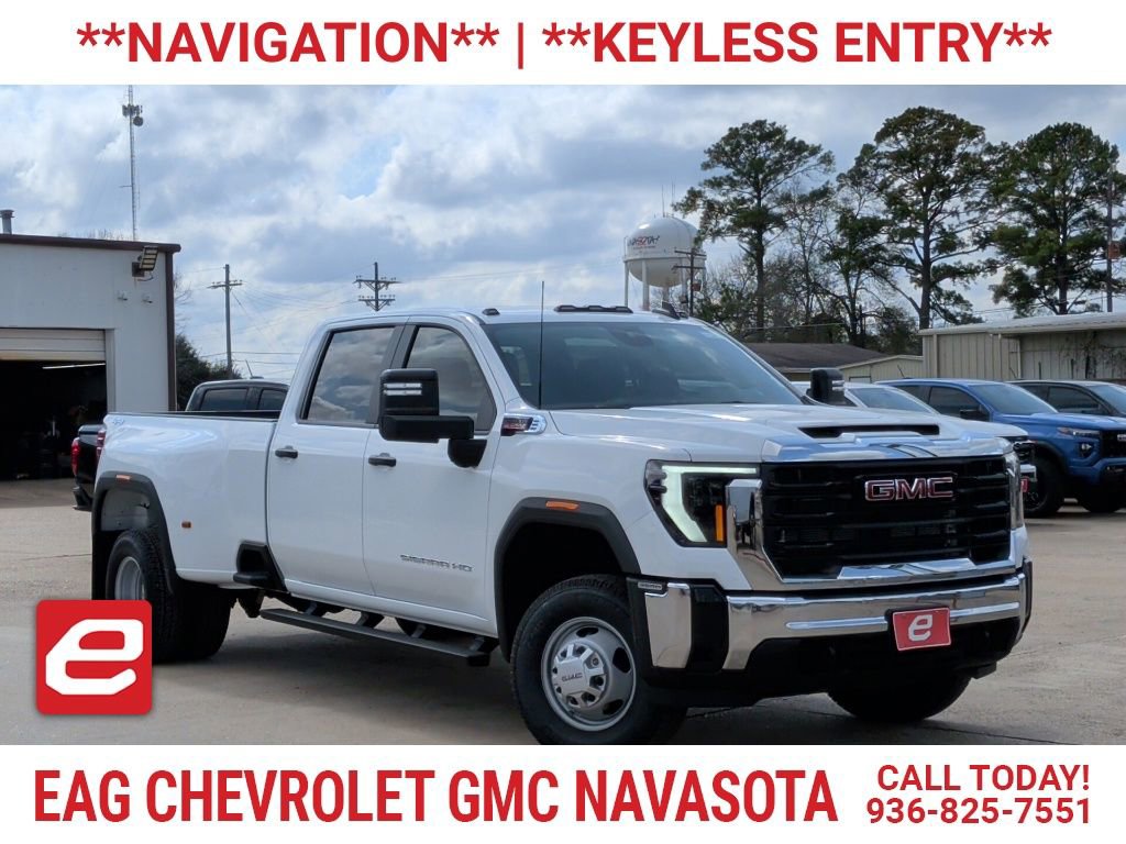 New 2026 GMC Sierra 3500 Pro image 1