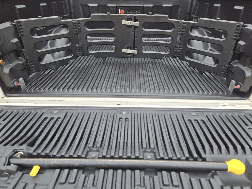 Used 2013 Ford F150 Limited image 33