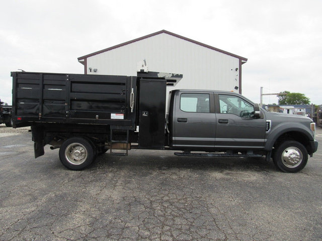 Used 2018 Ford F550 2WD Crew Cab Super Duty image 2