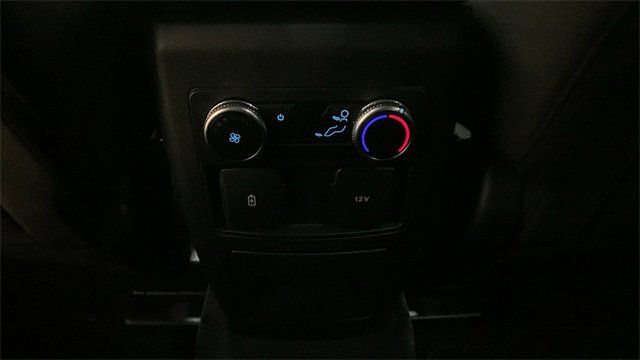 Used 2022 Ford Explorer XLT image 25