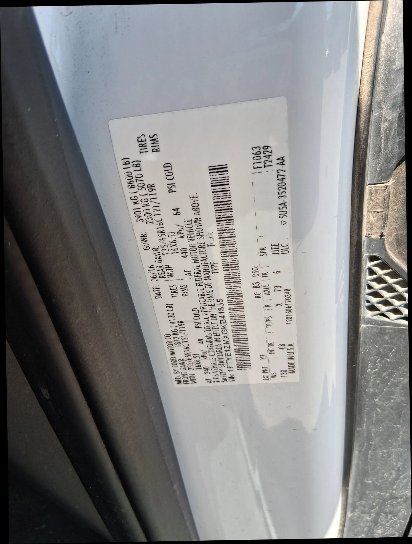 Used 2016 Ford Transit 150 130 Low Roof RWD image 41