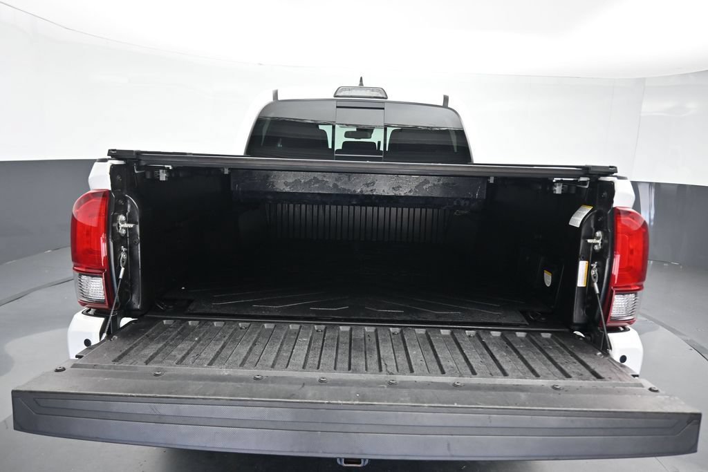 Used 2019 Toyota Tacoma TRD Off-Road AWD/4WD image 47