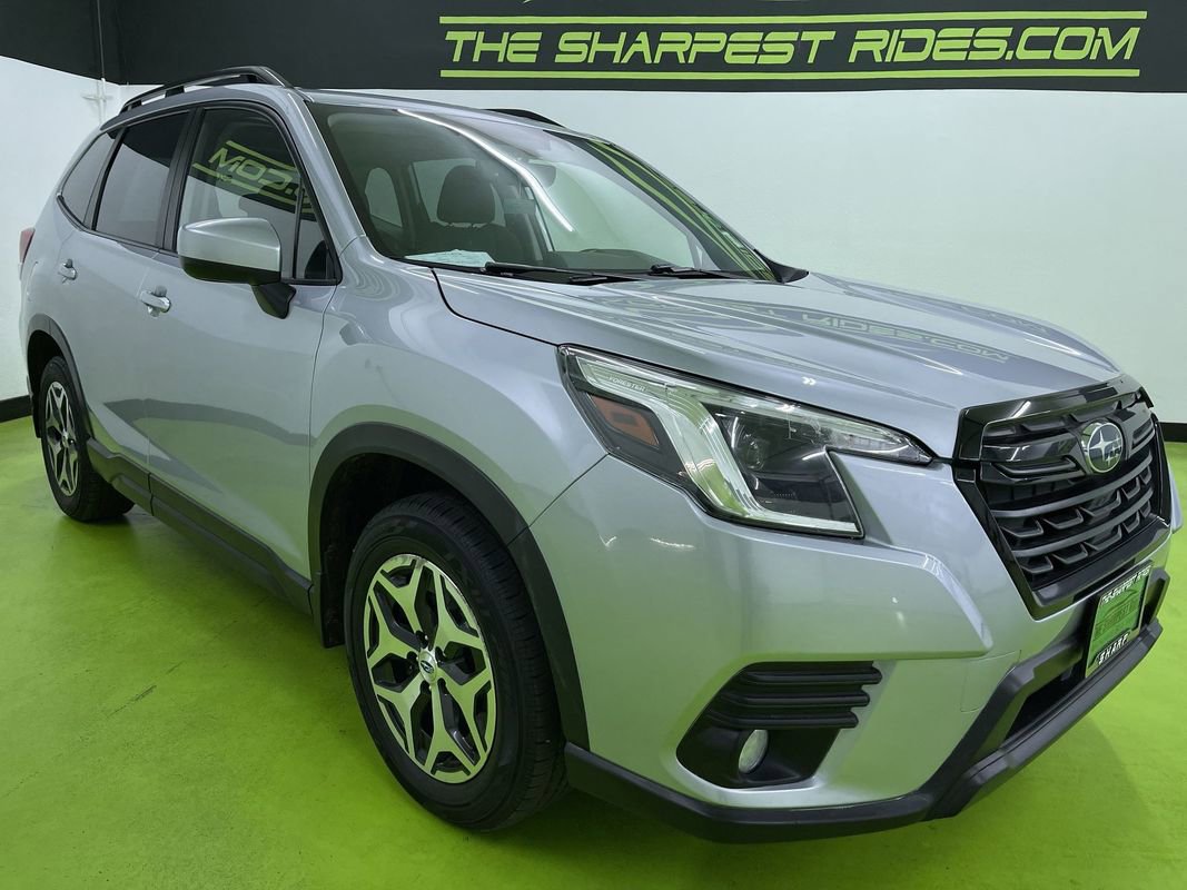 Used 2023 Subaru Forester Premium AWD/4WD image 2