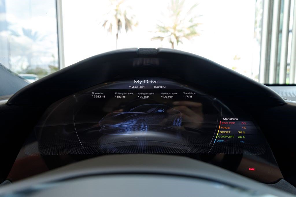 Used 2024 Ferrari Roma RWD image 30