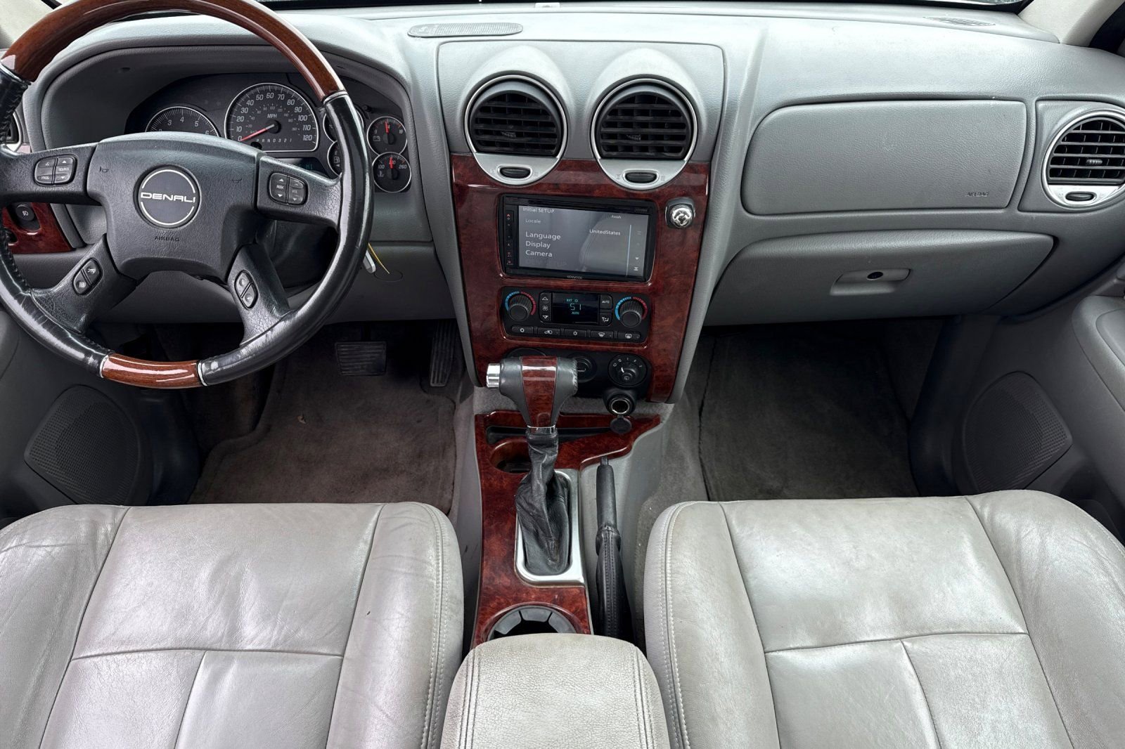 Used 2007 GMC Envoy Denali image 10