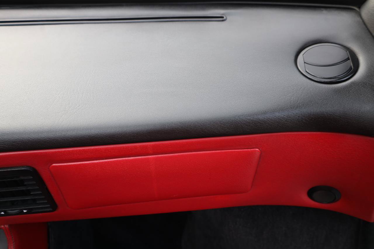Used 1989 Ferrari Mondial T Cabriolet RWD image 36