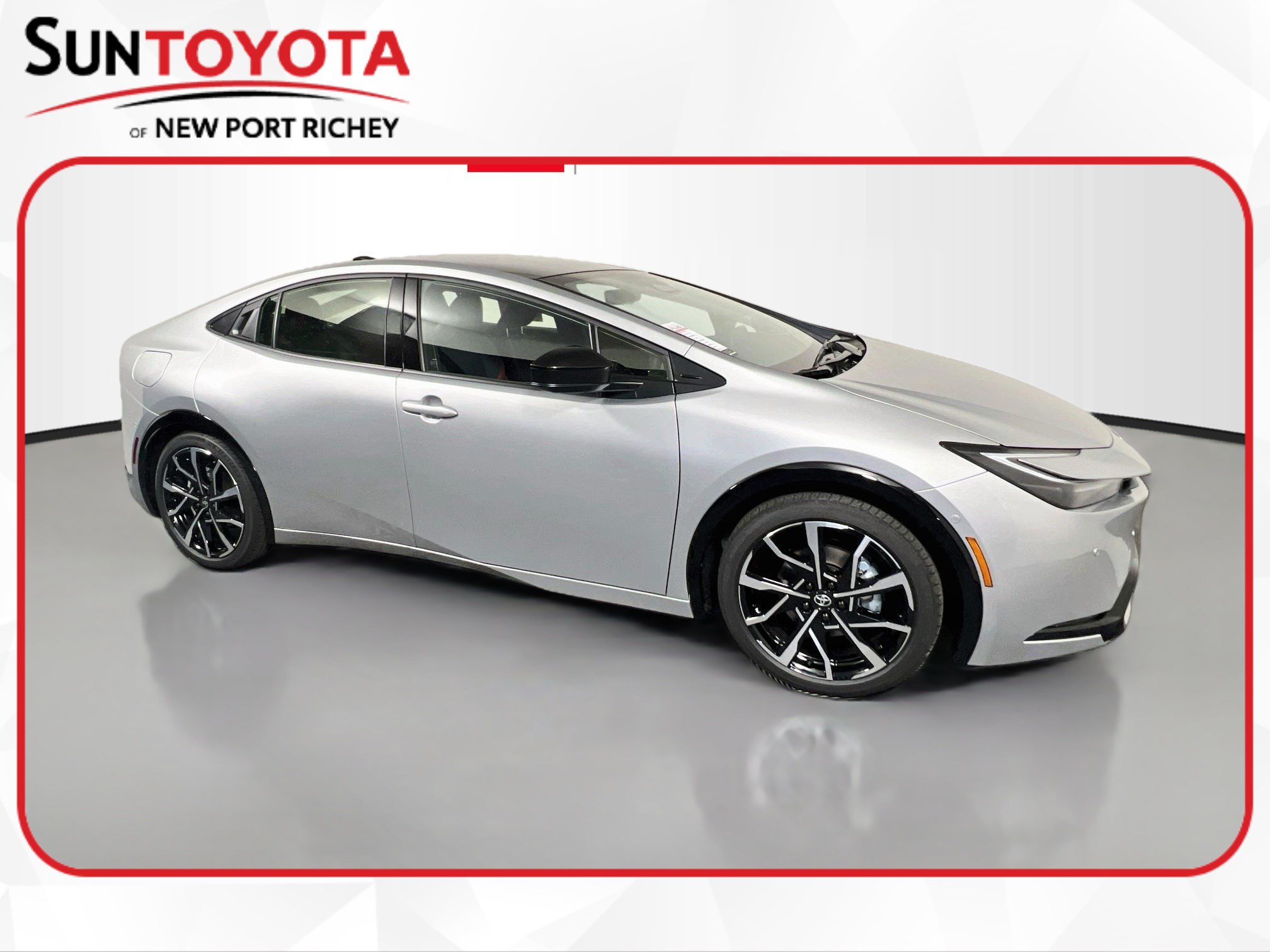 New 2027 Toyota Prius Plug-In Hybrid FWD image 1