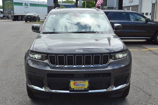 New 2025 Jeep Grand Cherokee L Laredo w/ Luxury Tech Group I image 3