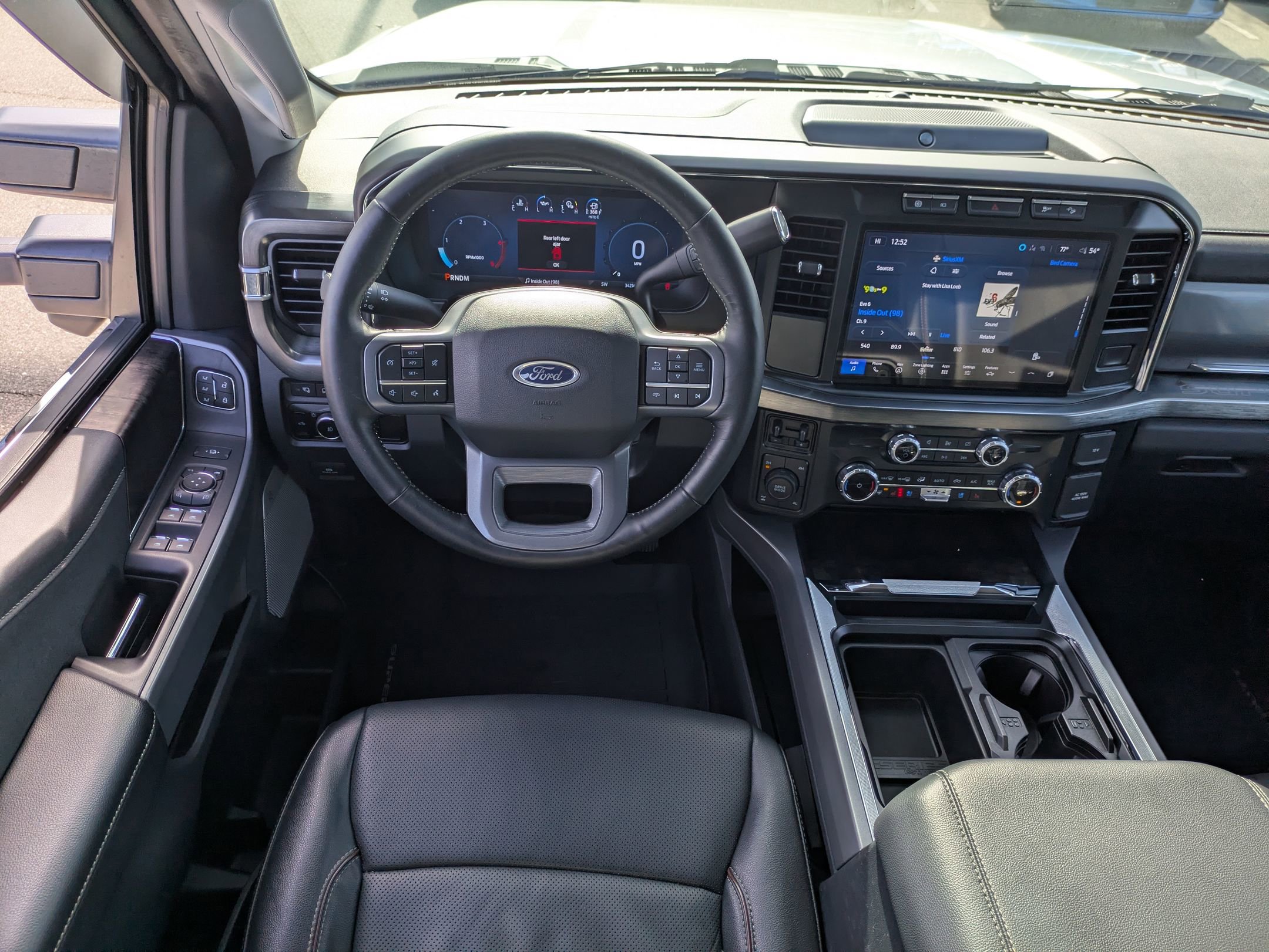 Certified 2024 Ford F350 Lariat w/ Chrome Package image 32