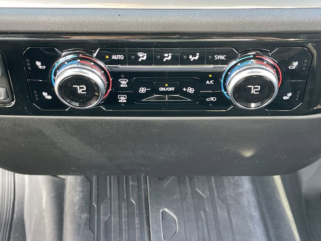 New 2026 GMC Sierra 1500 Elevation w/ Elevation Select Package AWD/4WD image 19