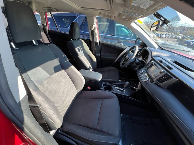Used 2015 Toyota RAV4 XLE image 13