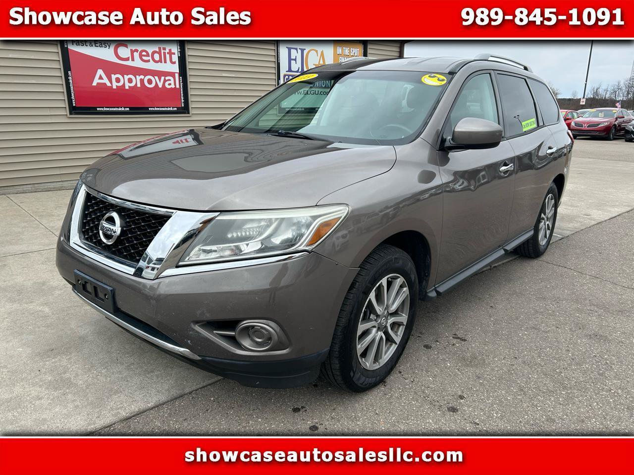 Used 2013 Nissan Pathfinder SV w/ Trailer Tow Pkg AWD/4WD image 1
