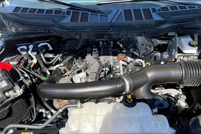 Used 2025 Ford F150 XLT w/ Equipment Group 301A Standard AWD/4WD image 9