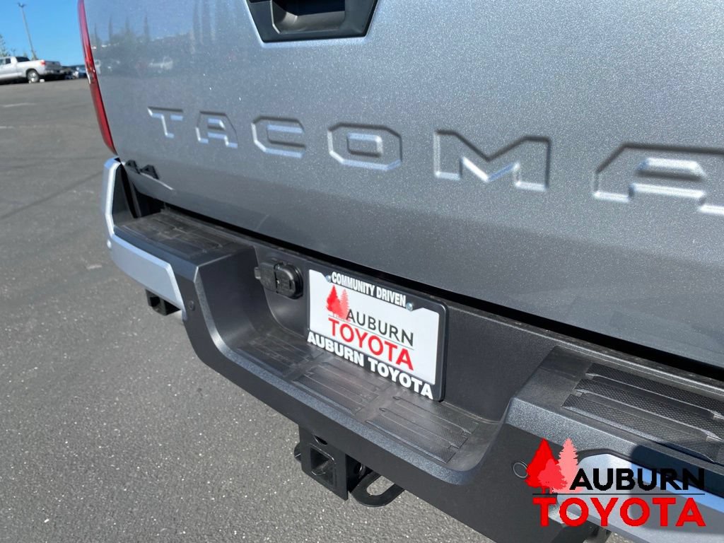 New 2026 Toyota Tacoma TRD Off-Road w/ TRD Off Road Upgrade Package AWD/4WD image 11