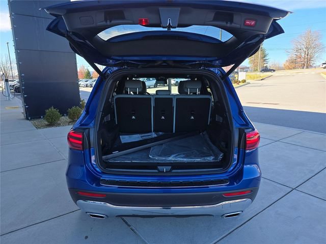 Used 2026 Mercedes-Benz GLB 250 4MATIC image 6