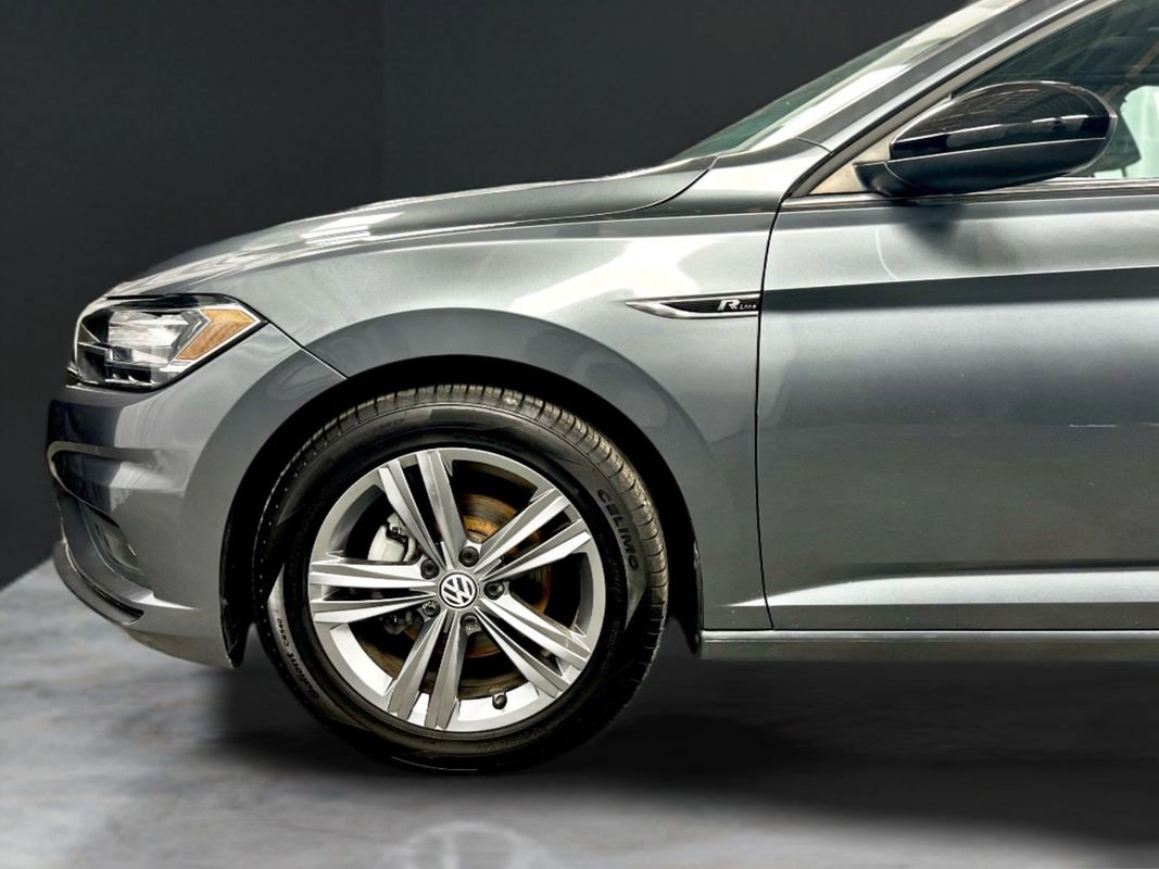 Used 2020 Volkswagen Jetta R-Line FWD image 9