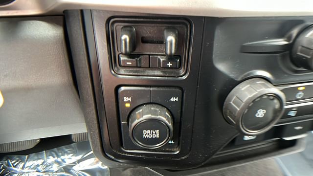 Used 2024 Ford F250 XLT AWD/4WD image 29